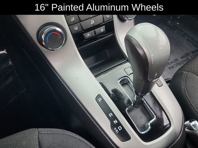 Used 2015 Chevrolet Cruze LT w/ Sun And Sound Package image 39