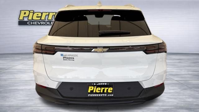New 2026 Chevrolet Equinox EV LT FWD image 3