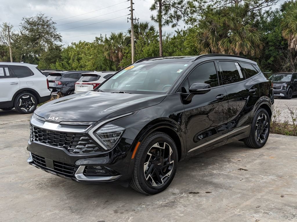 Certified 2025 Kia Sportage SX image 5