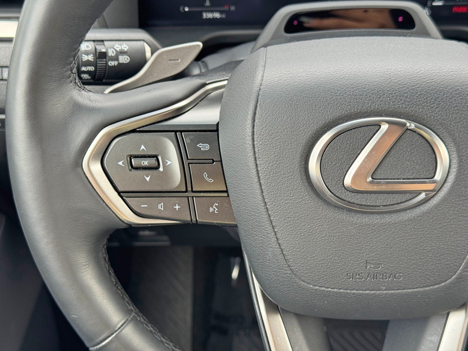 Used 2024 Lexus GX 550 w/ Cold Area Package AWD/4WD image 22