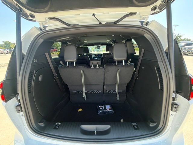 New 2027 Chrysler Pacifica Select FWD image 24