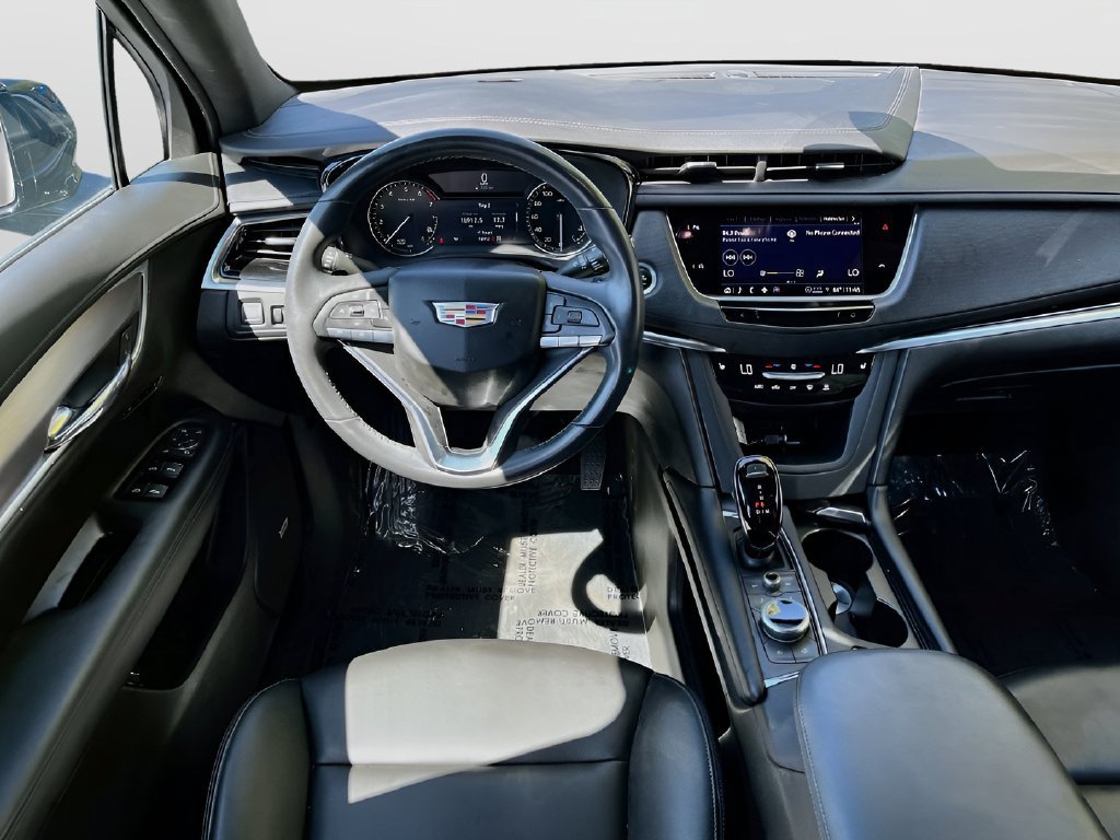 Used 2025 Cadillac XT6 Luxury AWD/4WD image 23