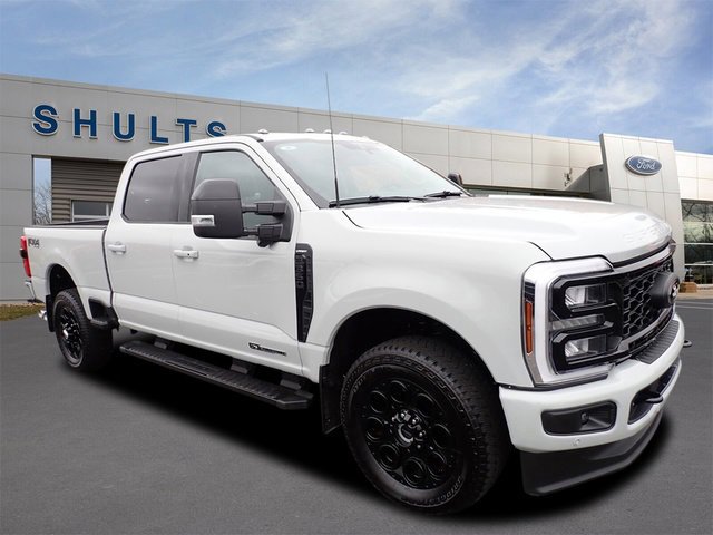 Used 2025 Ford F350 Lariat w/ Lariat Ultimate Package image 3