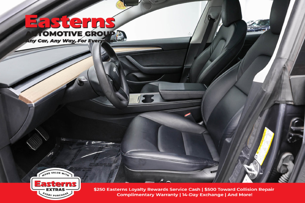 Used 2023 Tesla Model 3 Standard Range RWD image 15