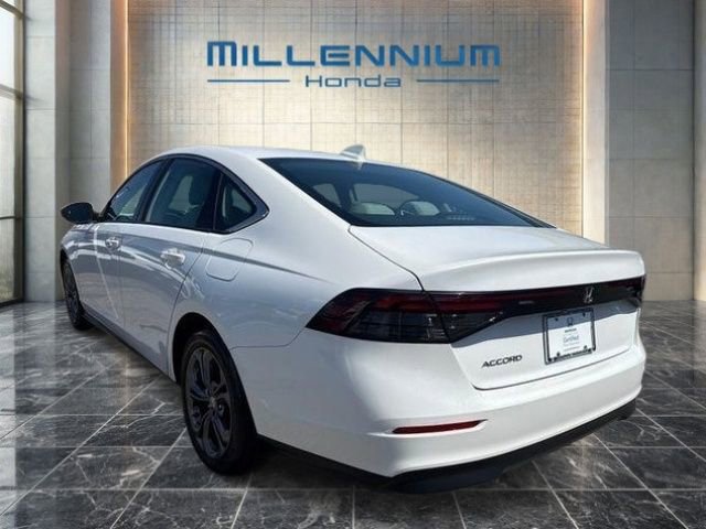 Used 2023 Honda Accord EX image 16