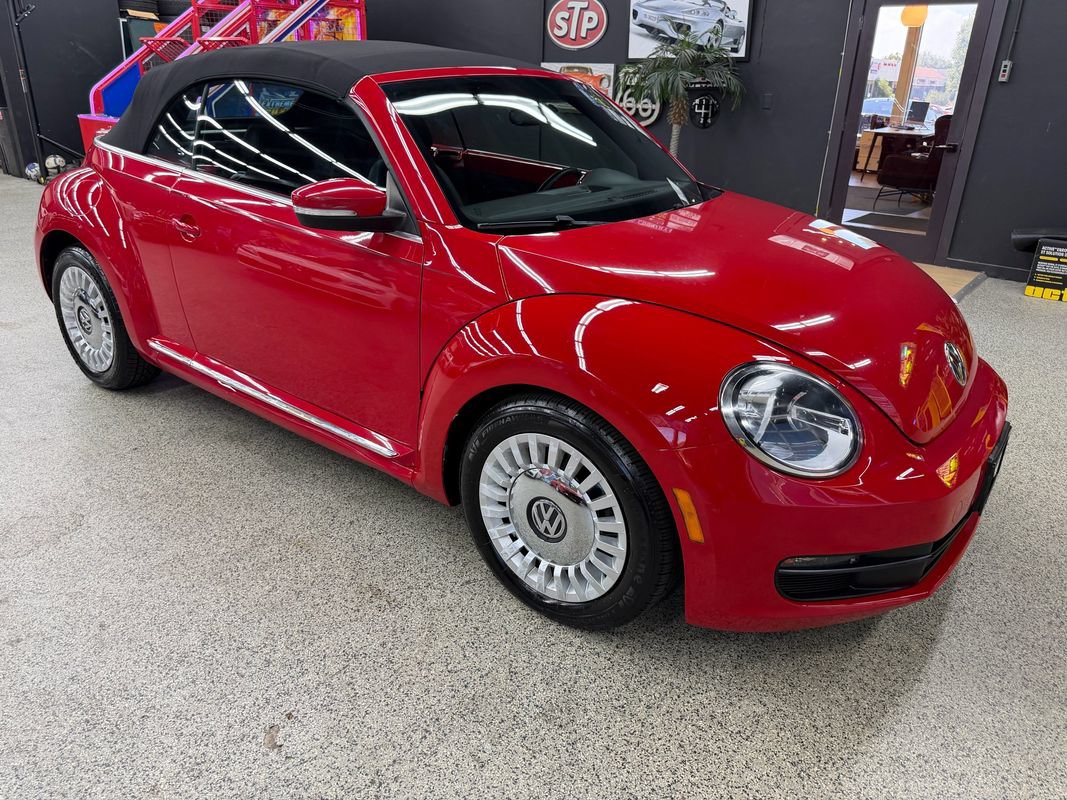 Used 2014 Volkswagen Beetle 1.8T FWD image 7