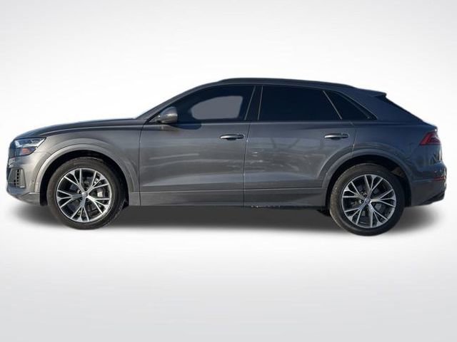 Used 2021 Audi Q8 Premium w/ Black Optic Package image 9