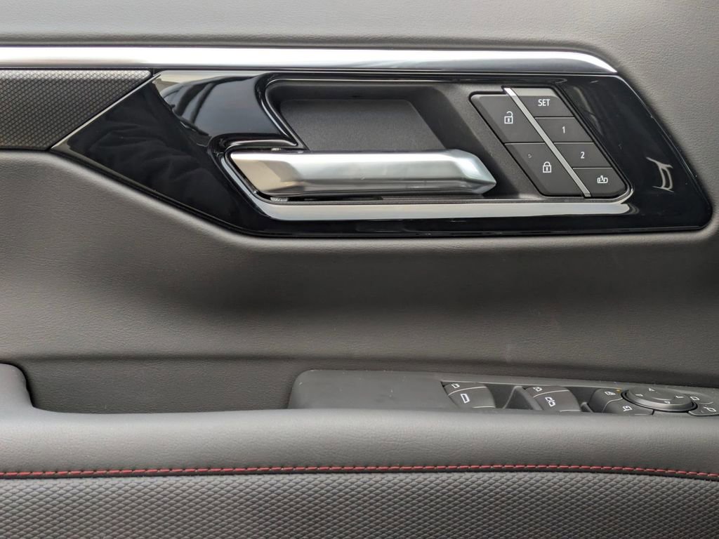 New 2026 Chevrolet Tahoe RST w/ RST Capability Package image 13