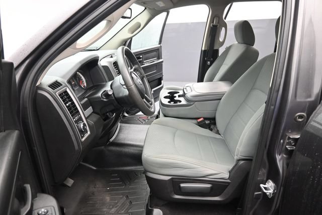 Used 2019 RAM 1500 Express w/ Express Value Package AWD/4WD image 12