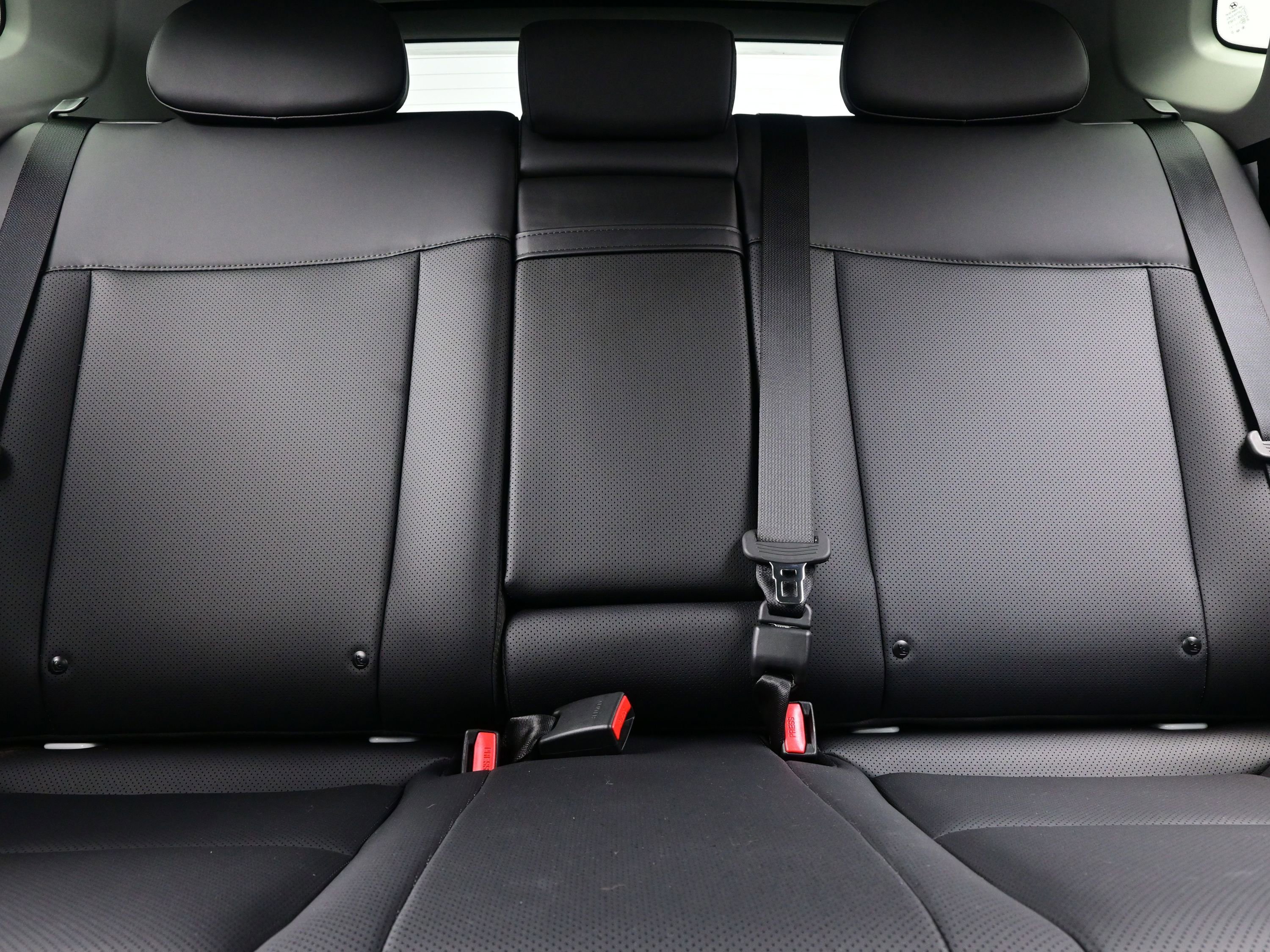 Certified 2026 Hyundai Kona SEL Premium image 16