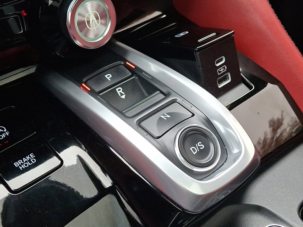 Used 2023 Acura MDX A-Spec image 30