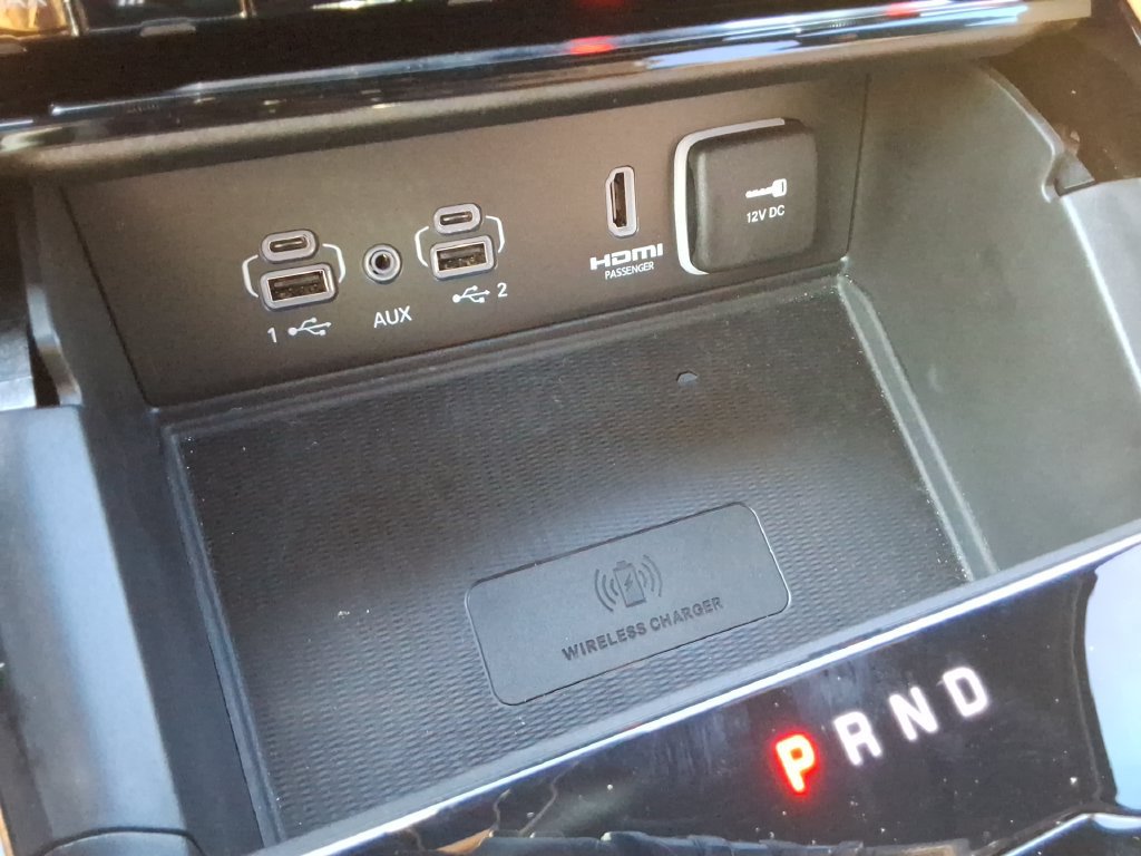 Used 2025 Jeep Grand Cherokee Summit AWD/4WD image 35