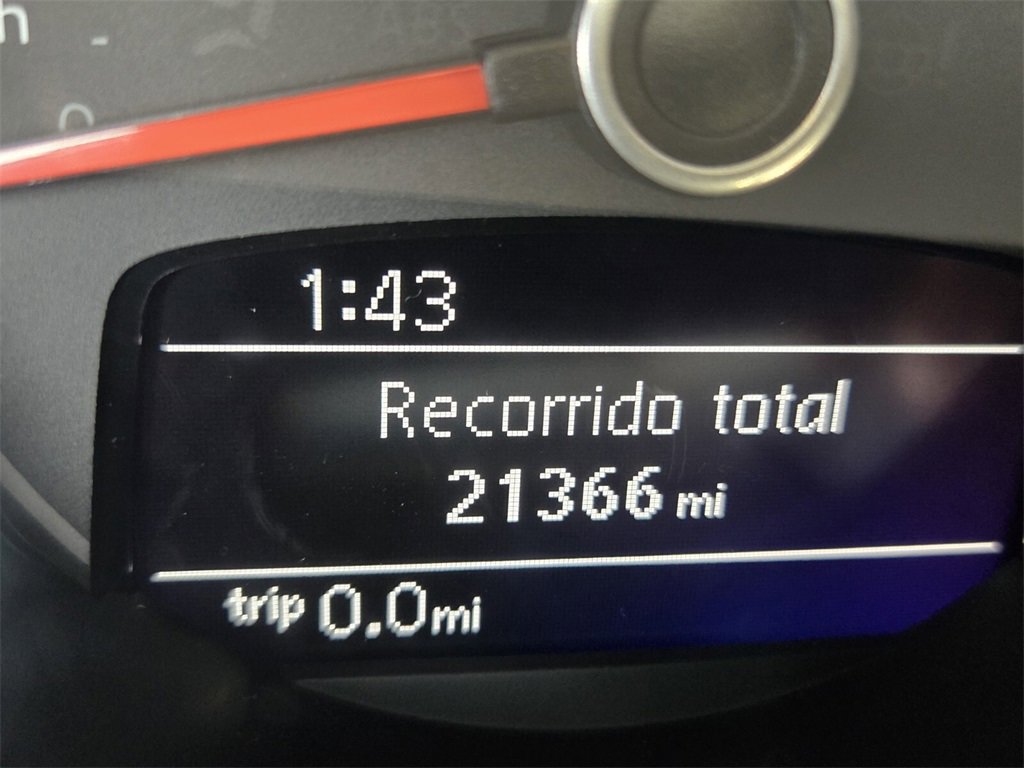 Used 2019 Volkswagen Beetle 2.0T SE image 26