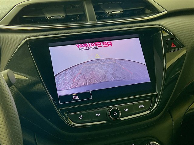 Used 2022 Chevrolet TrailBlazer RS w/ Technology Package image 18
