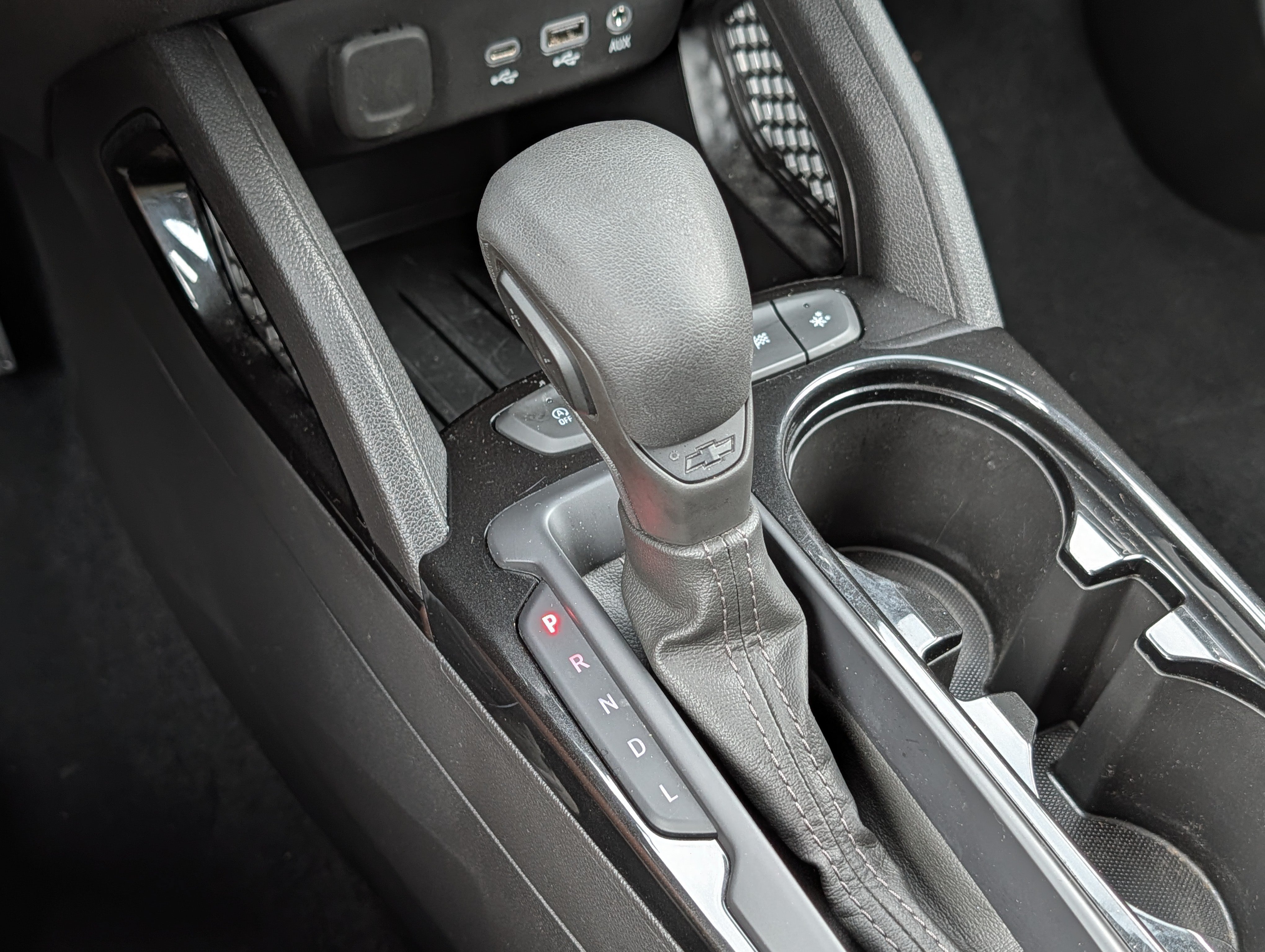 Used 2022 Chevrolet TrailBlazer LT FWD image 24