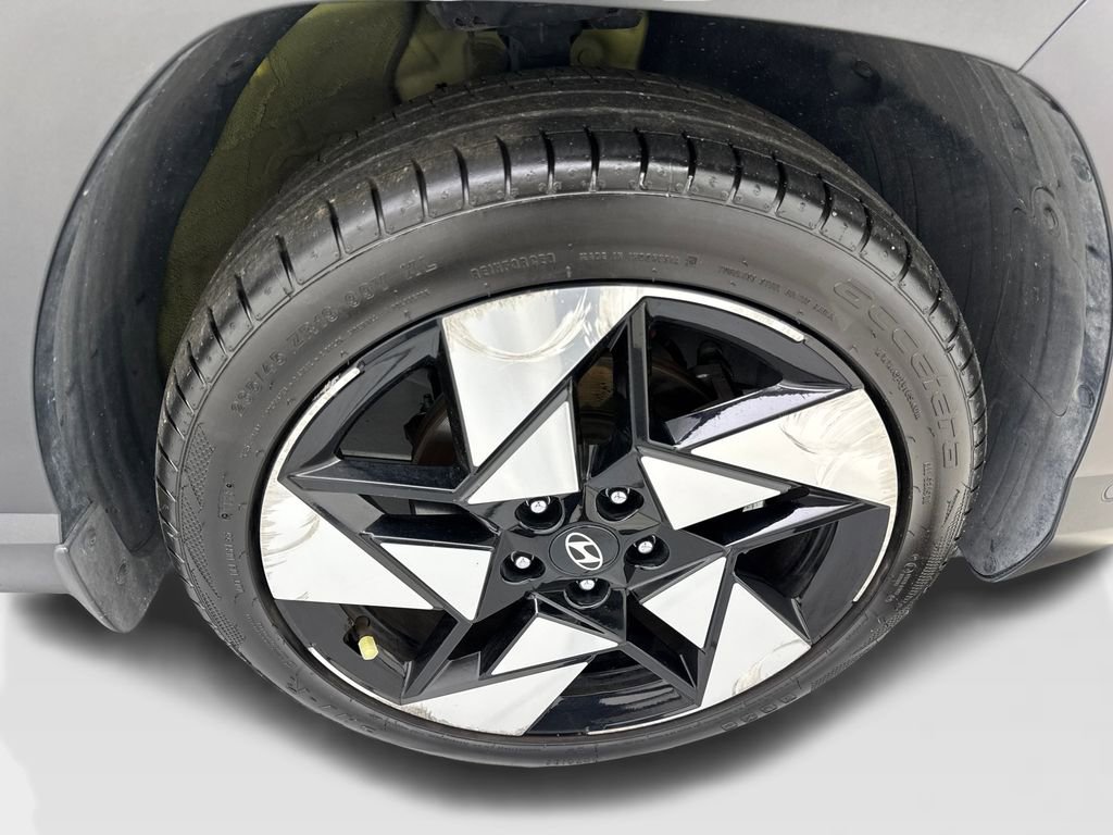 Used 2024 Hyundai Kona Limited FWD image 84