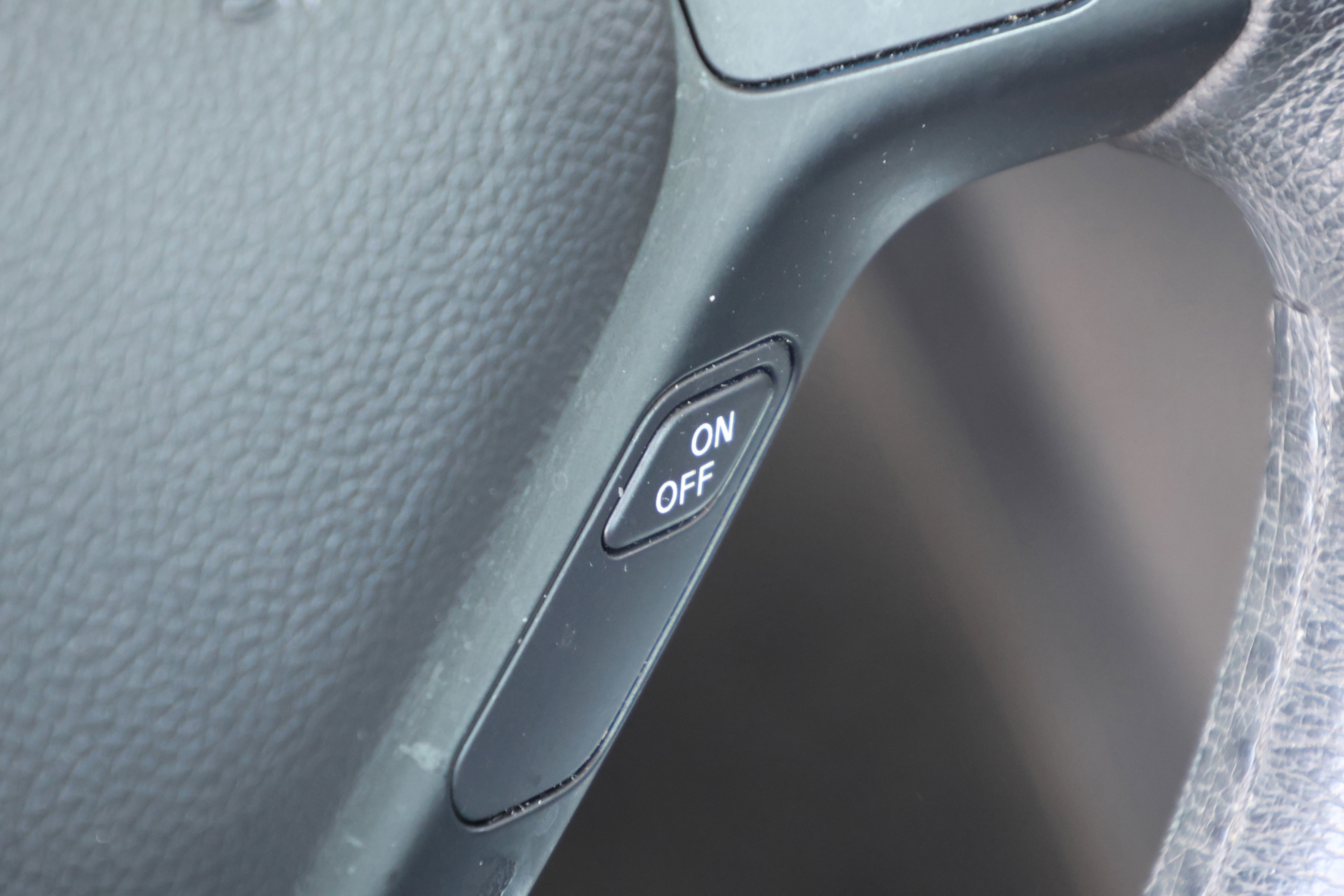Used 2011 INFINITI G37 Coupe image 21