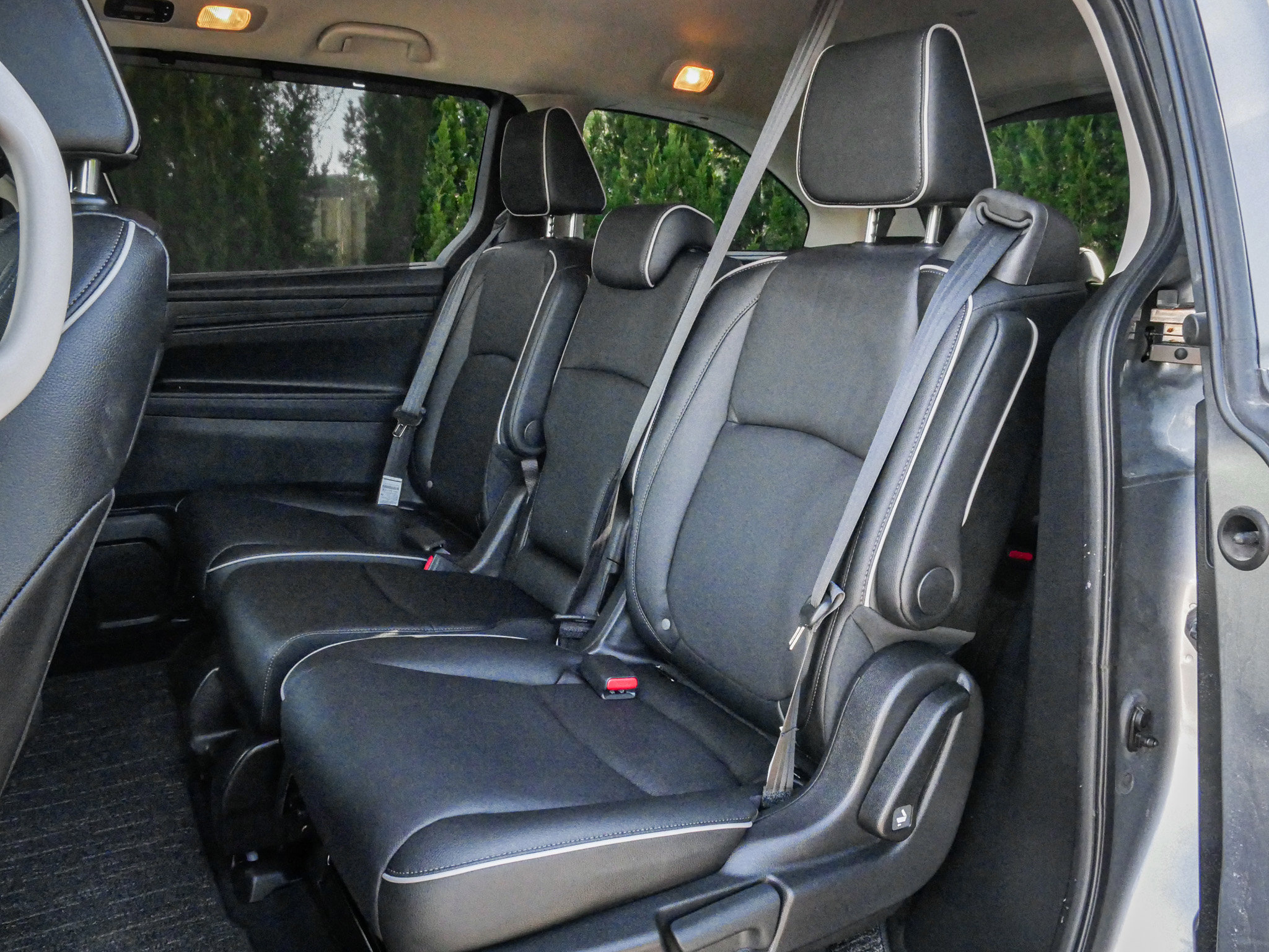 Certified 2025 Honda Odyssey Touring image 32