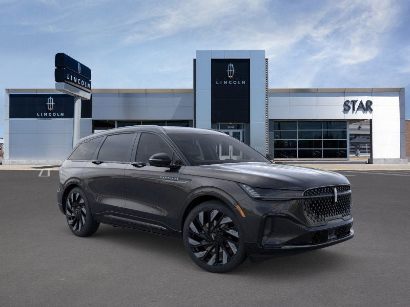 New 2025 Lincoln Nautilus Reserve w/ Jet Appearance Package AWD/4WD image 7