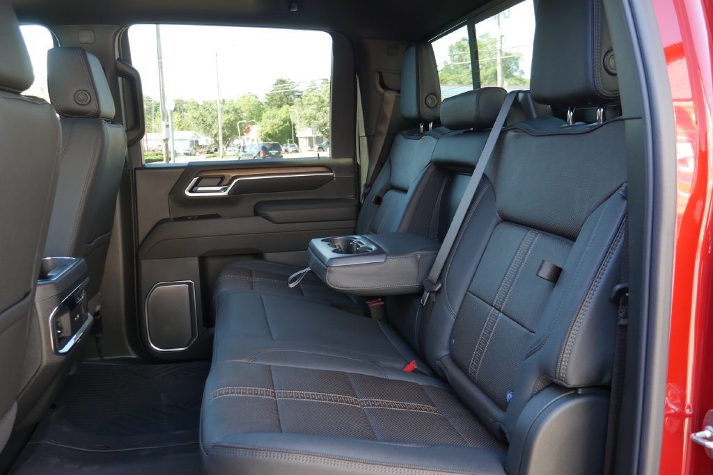 New 2026 Chevrolet Silverado 3500 High Country w/ High Country Premium Package AWD/4WD image 22