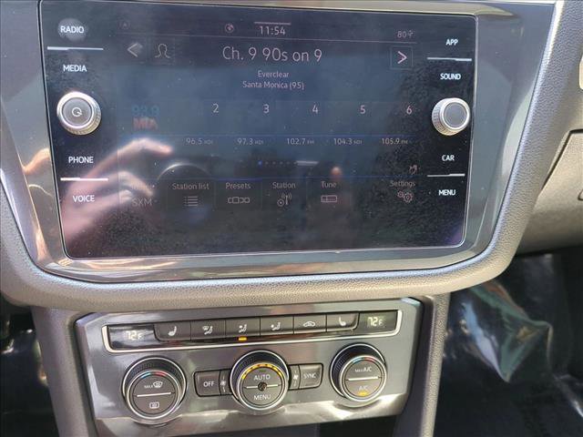 Used 2021 Volkswagen Tiguan SE R-Line image 14