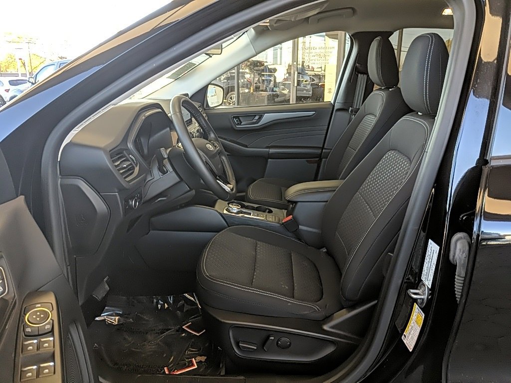 Certified 2023 Ford Escape Active image 10