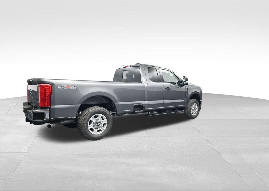 New 2026 Ford F250 XLT image 9