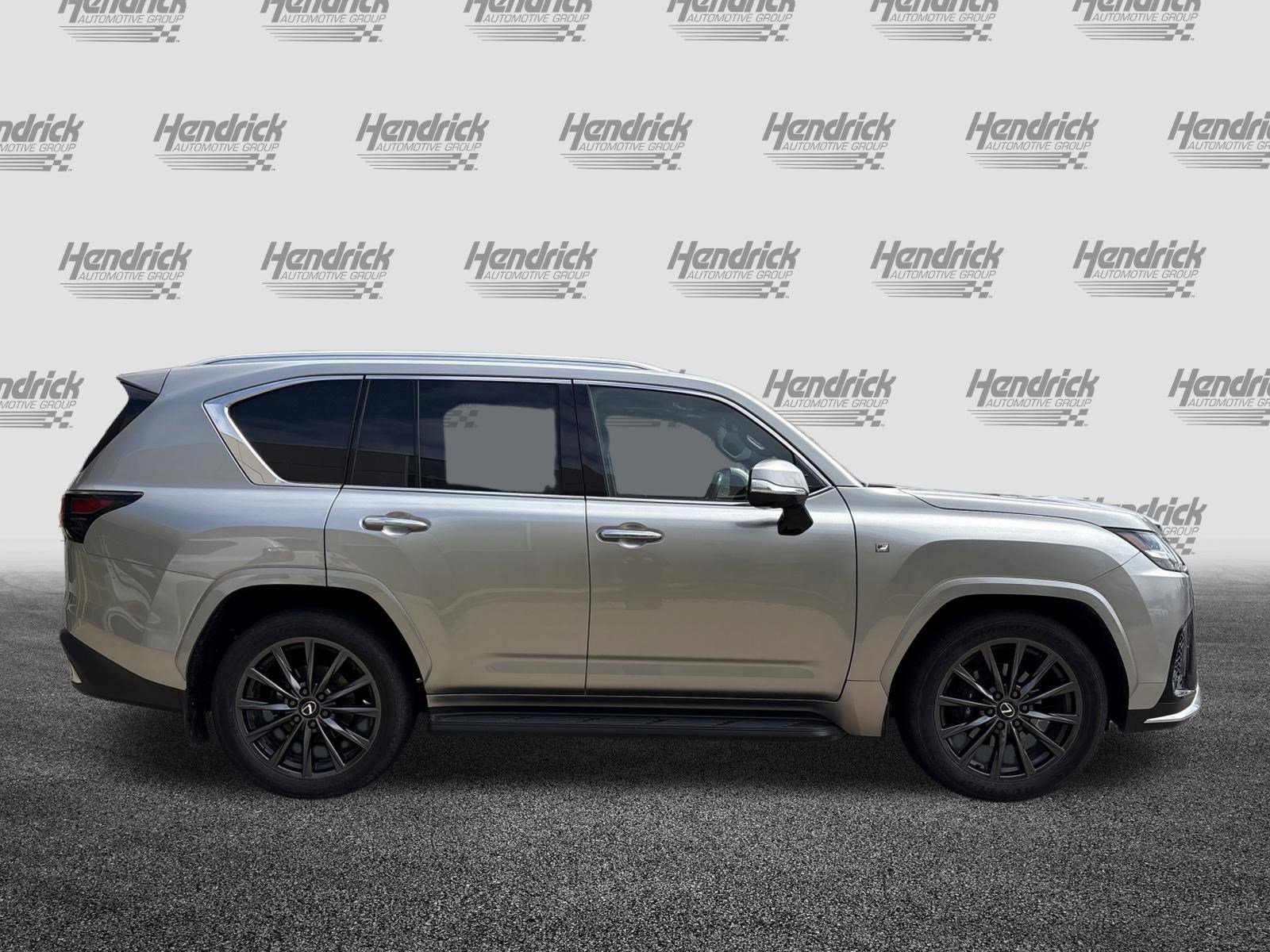 Used 2024 Lexus LX 600 F Sport AWD/4WD image 11