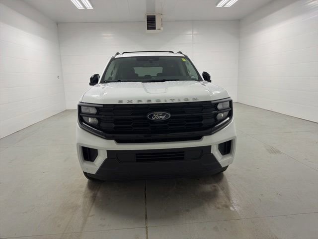 New 2026 Ford Expedition Max Active AWD/4WD image 2
