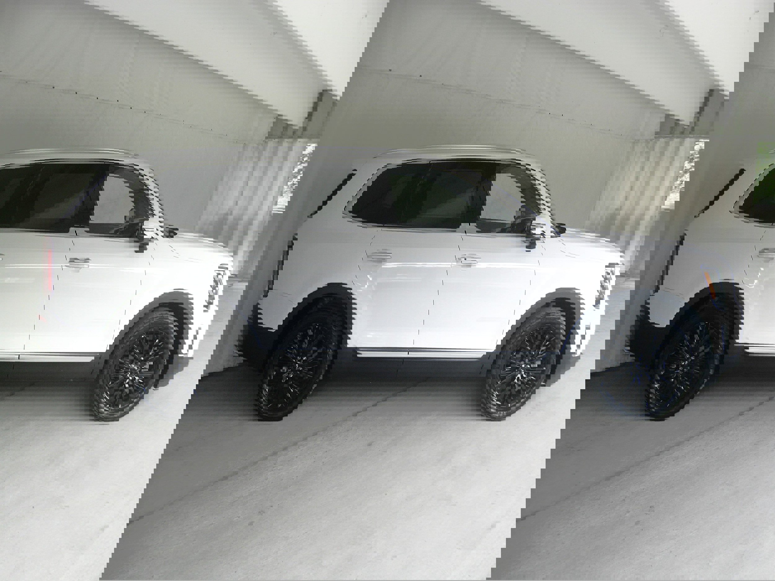 Certified 2022 Kia Telluride SX w/ SX Prestige Package image 6