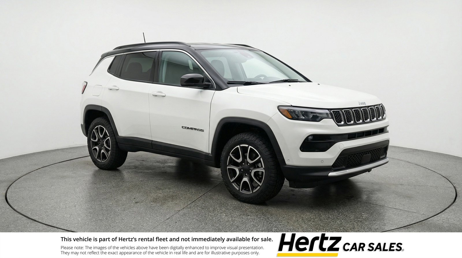 Used 2025 Jeep Compass Trailhawk image 1