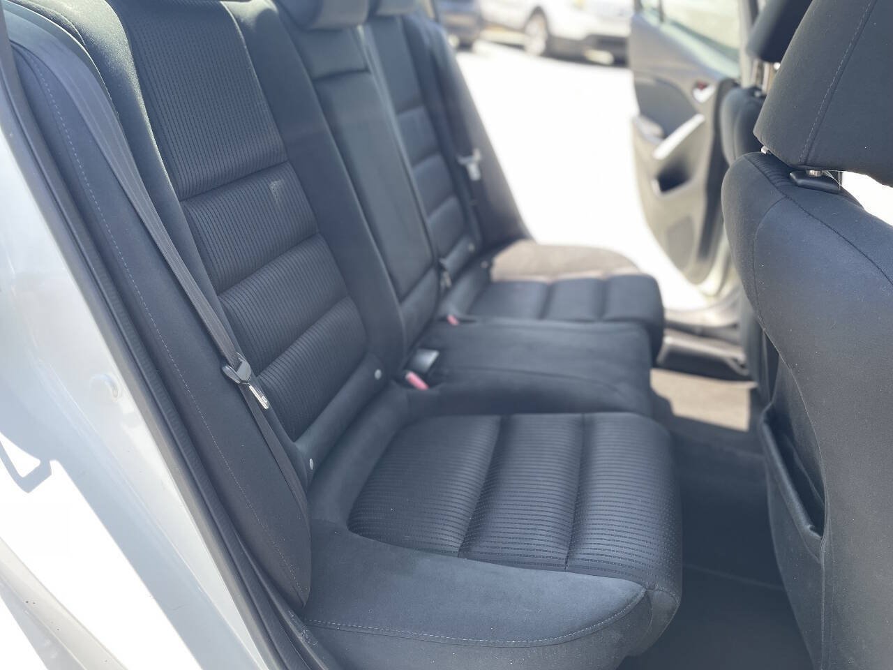 Used 2015 MAZDA MAZDA6 Sport FWD image 23