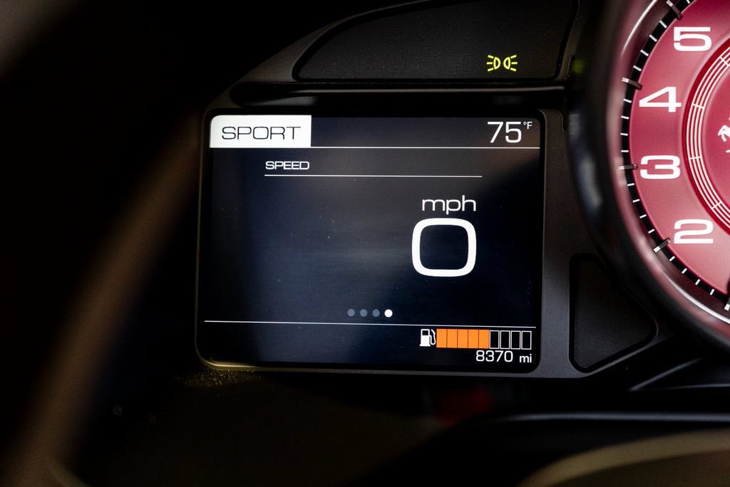 Used 2020 Ferrari Portofino RWD image 51
