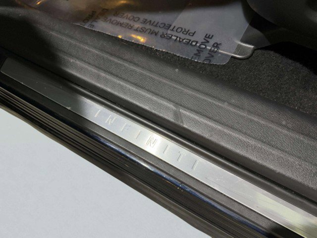 Used 2018 INFINITI QX60 Luxe image 12