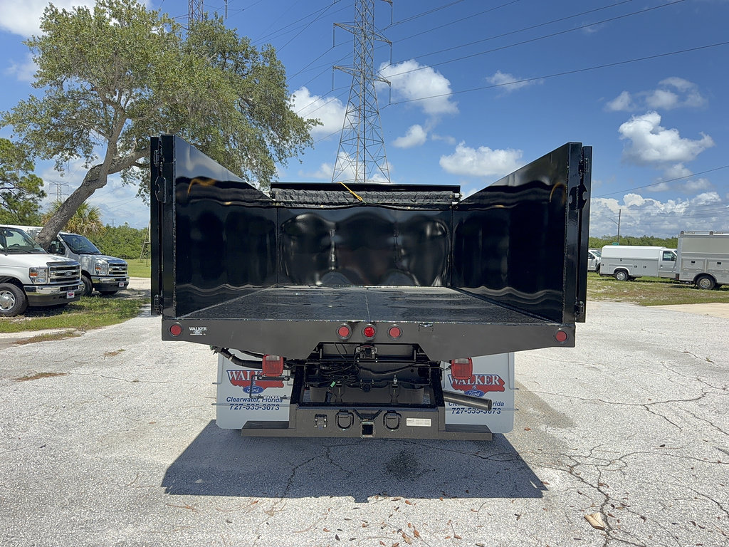 New 2026 Ford F550 4x4 Crew Cab image 9