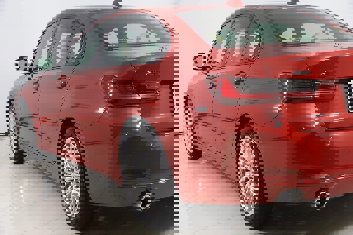 Used 2023 BMW 330i xDrive 330i xDrive image 24