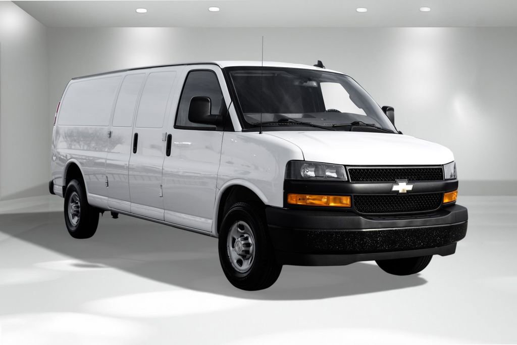 Used 2022 Chevrolet Express 2500 Extended w/ Driver Convenience Package image 5
