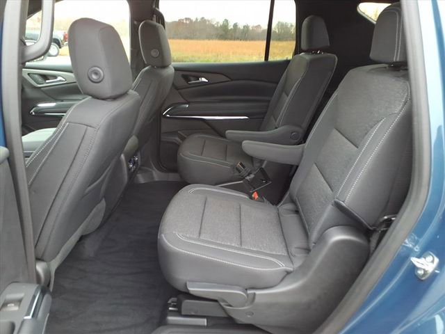 New 2026 Chevrolet Traverse LT image 17