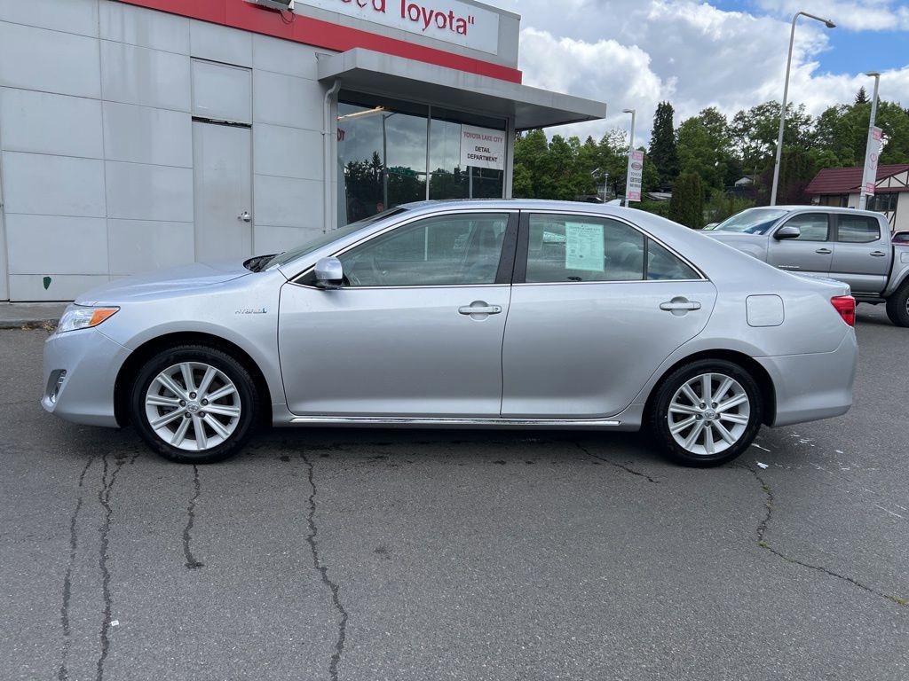 Used 2012 Toyota Camry XLE w/ Leather Pkg FWD image 7