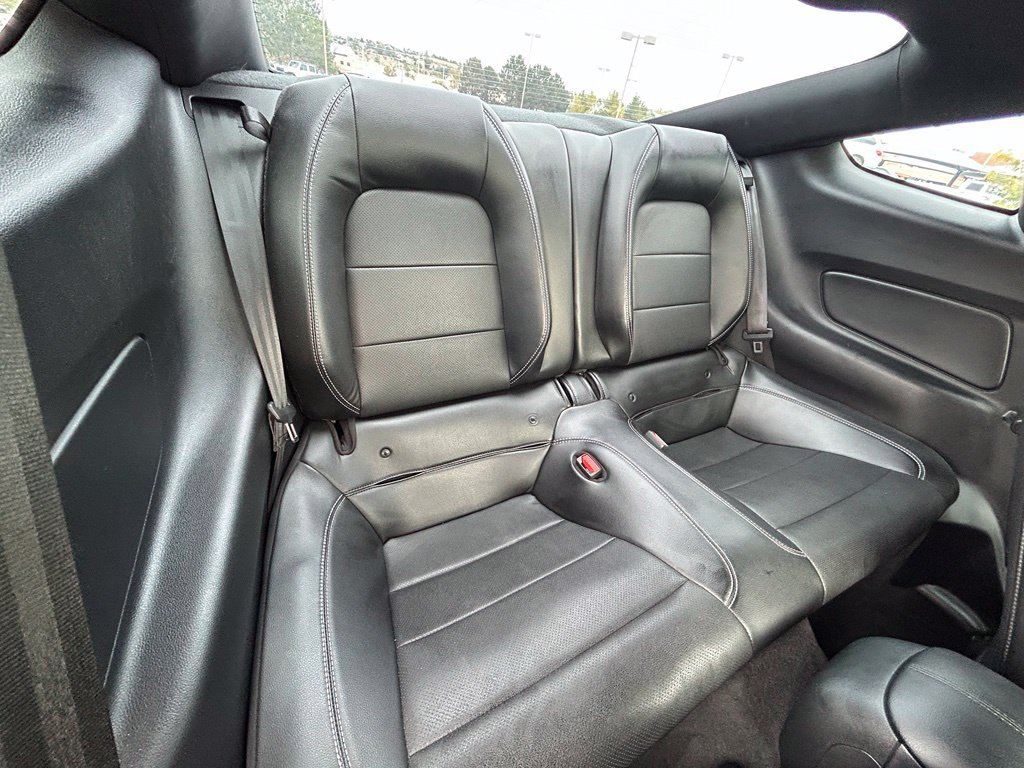 Used 2021 Ford Mustang GT Premium RWD image 28