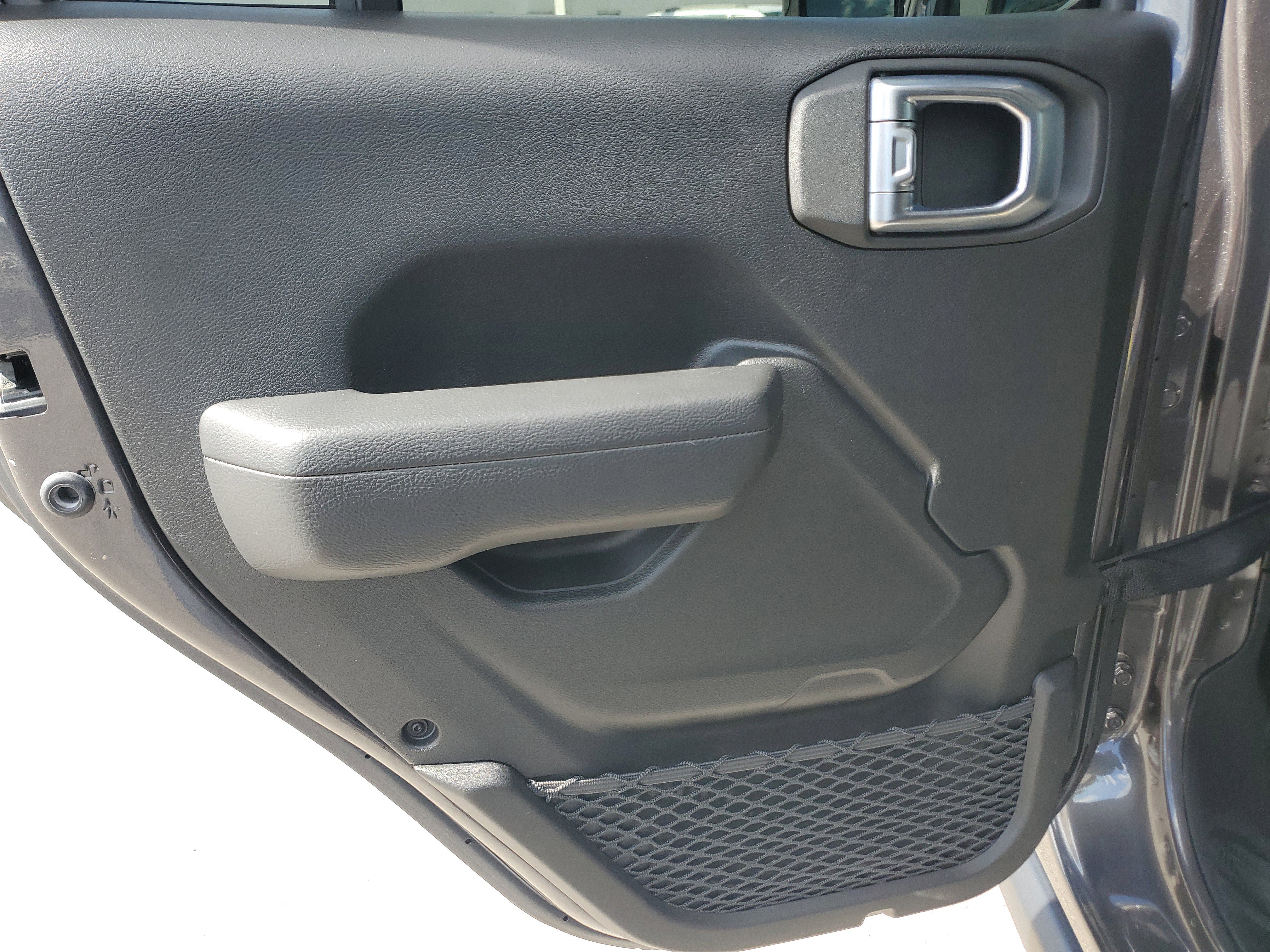 Used 2022 Jeep Wrangler Unlimited Rubicon 4xe w/ Safety Group image 28