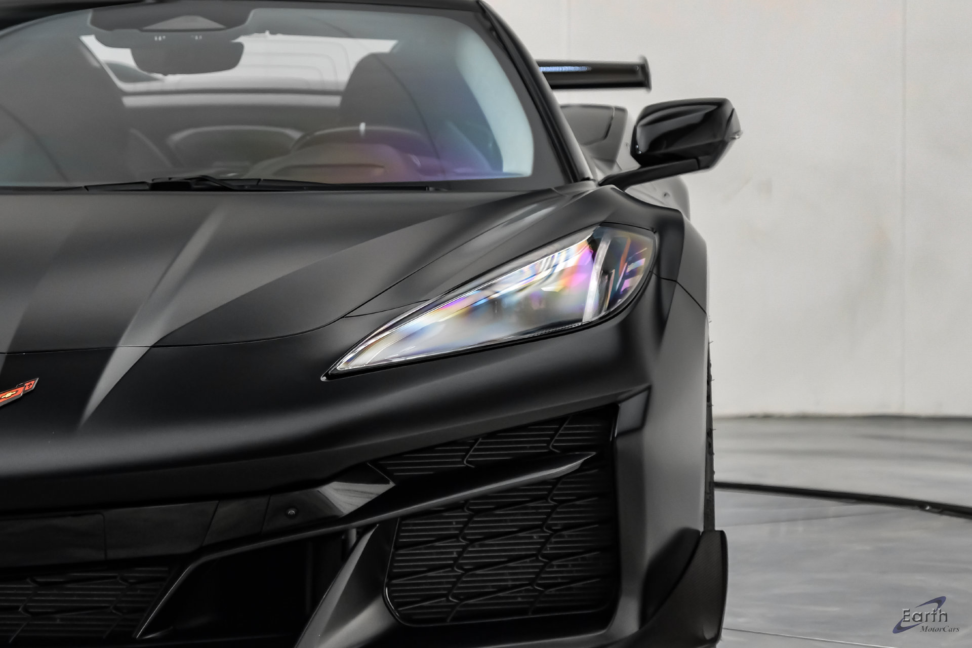 Used 2024 Chevrolet Corvette Z06 w/ Z07 Performance Package RWD image 37