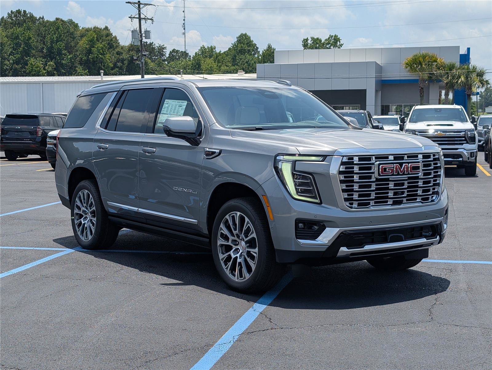 New 2026 GMC Yukon Denali w/ Sun & Power Step Package RWD image 36
