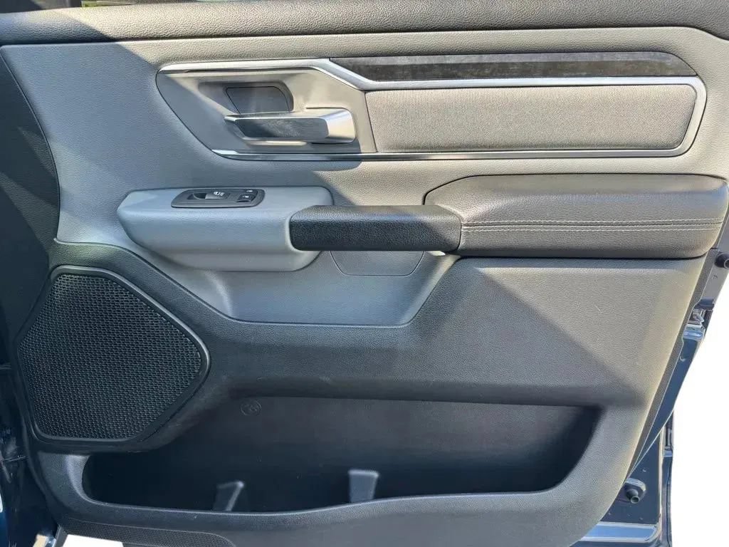 Used 2019 RAM 1500 Big Horn AWD/4WD image 16