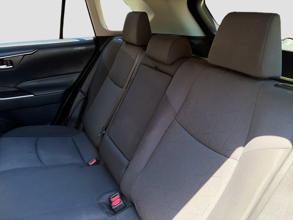 Used 2019 Toyota RAV4 XLE FWD image 24