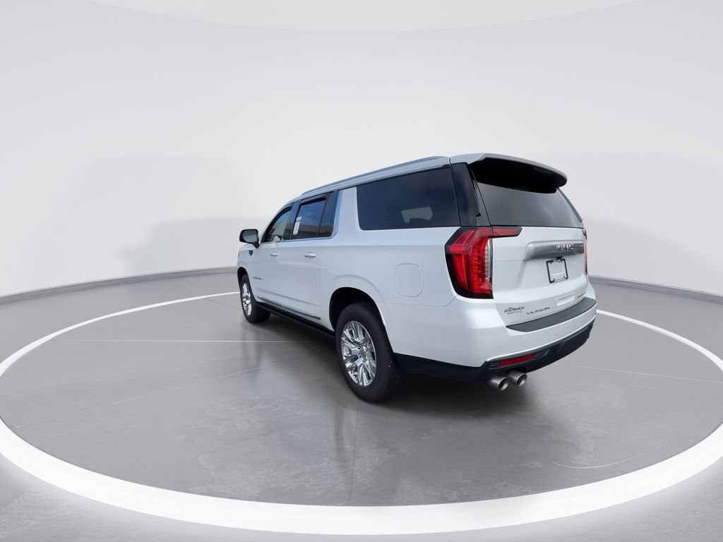 Used 2022 GMC Yukon XL Denali AWD/4WD image 6