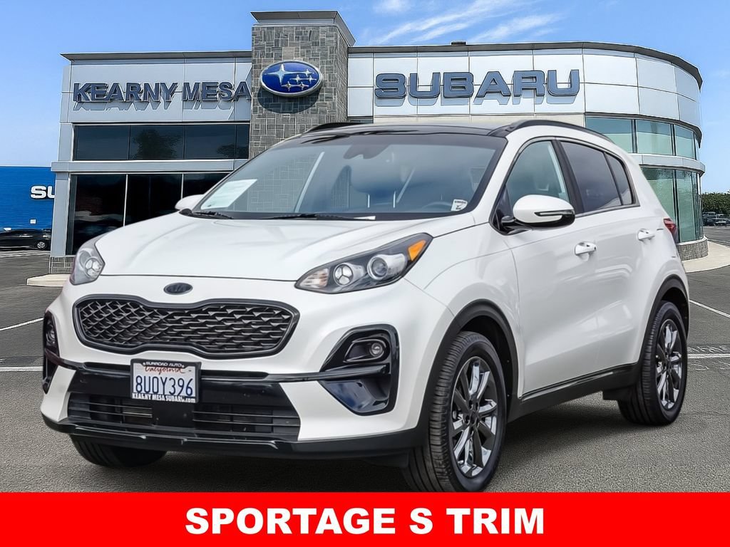Used 2021 Kia Sportage S w/ S FWD Premium Package image 3