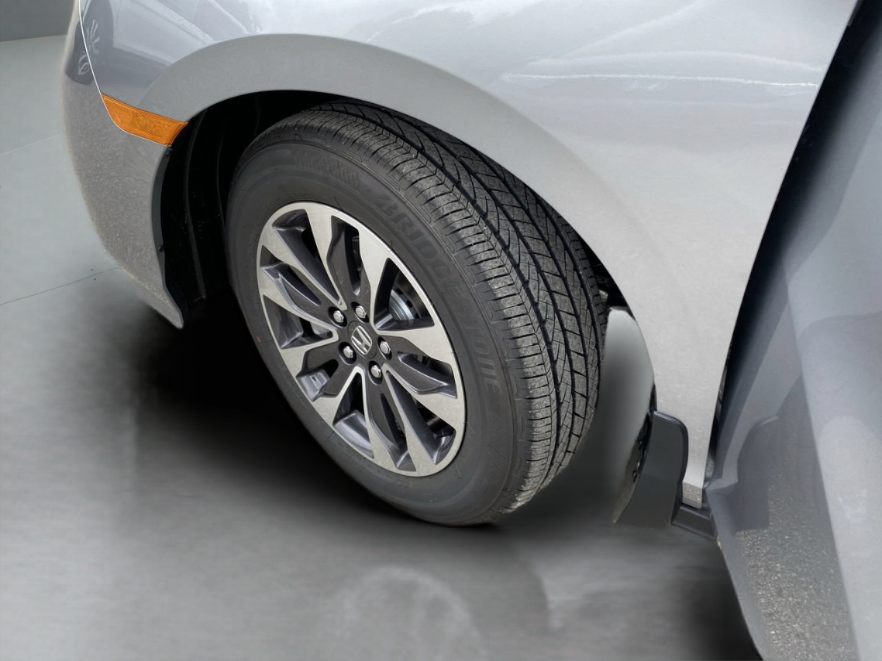 Used 2021 Honda Odyssey EX-L image 37