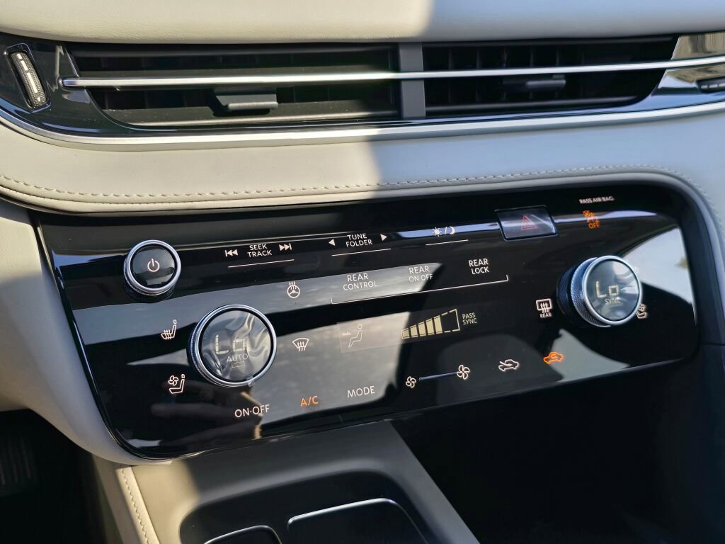 New 2026 INFINITI QX60 Luxe w/ Cargo Package image 31