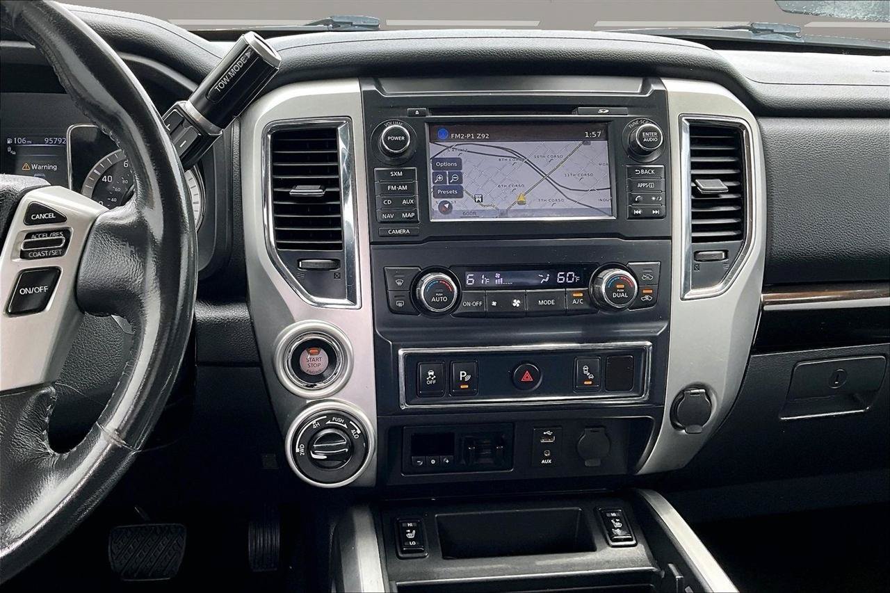 Used 2016 Nissan Titan SV AWD/4WD image 10